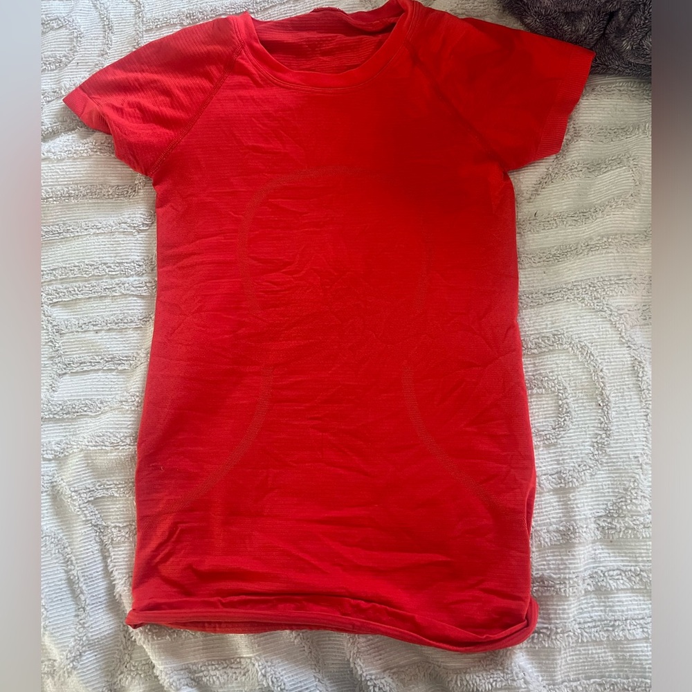 lululemon red swiftly tech
